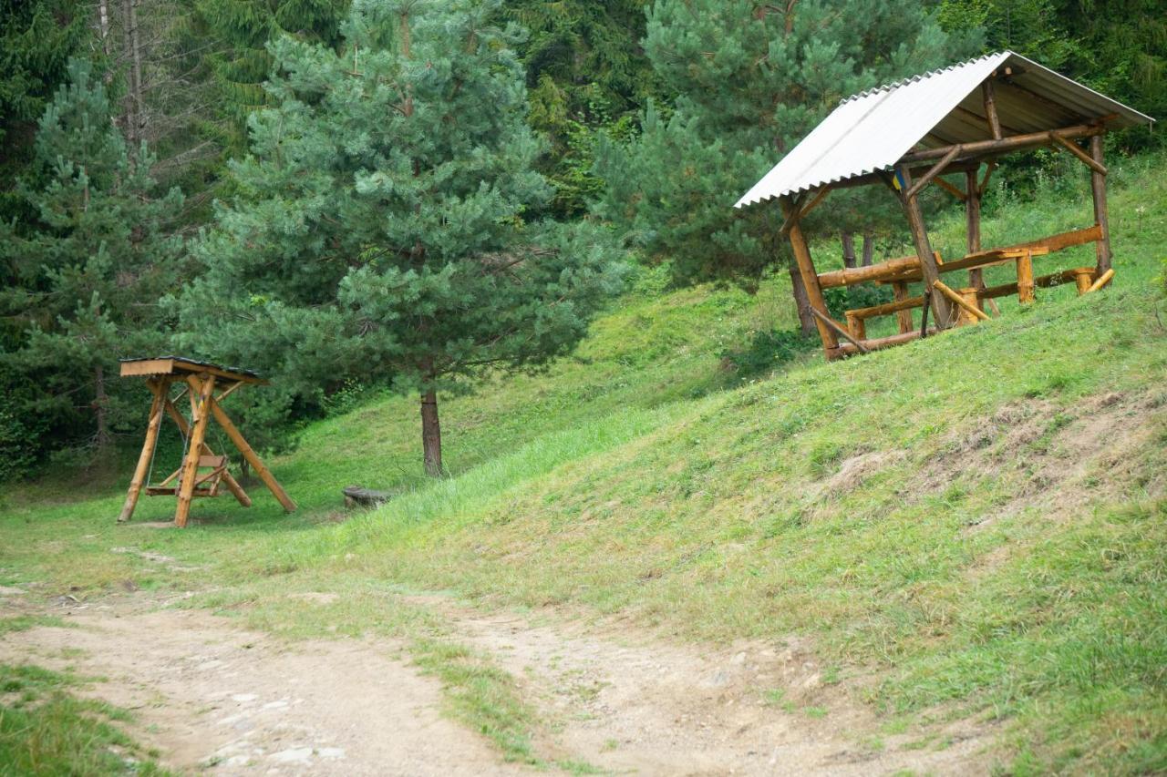 Отель U Dvori Podgorodtsy Экстерьер фото