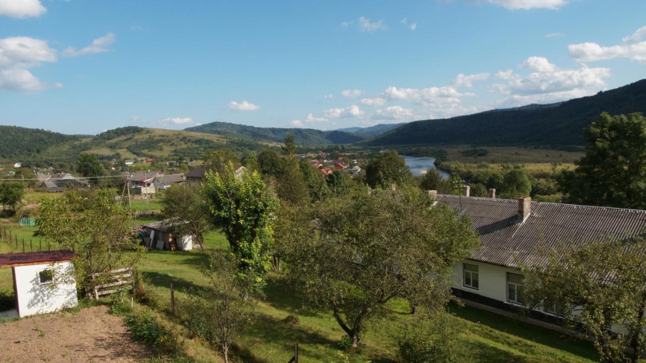 Отель U Dvori Podgorodtsy Экстерьер фото