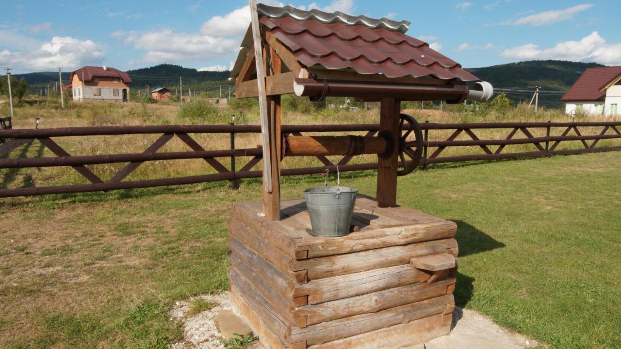 Отель U Dvori Podgorodtsy Экстерьер фото